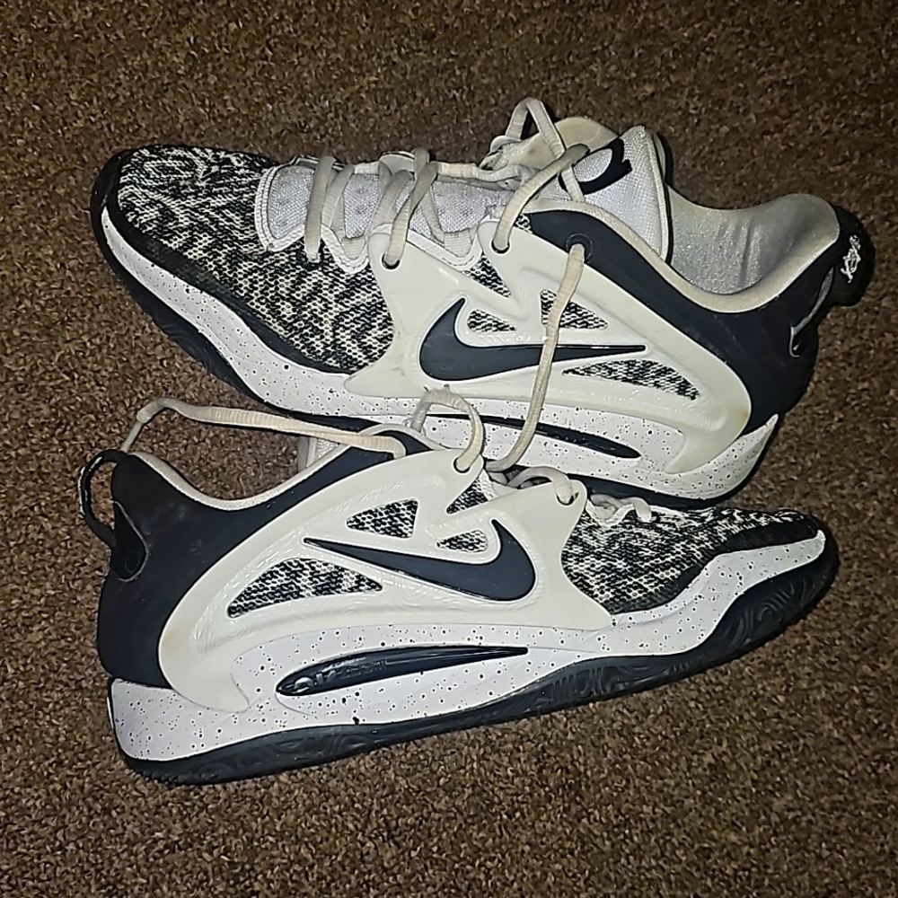 Nike KD 15 Team Oreo White Black Kevin Durant KD Men's - Picture 4 of 15